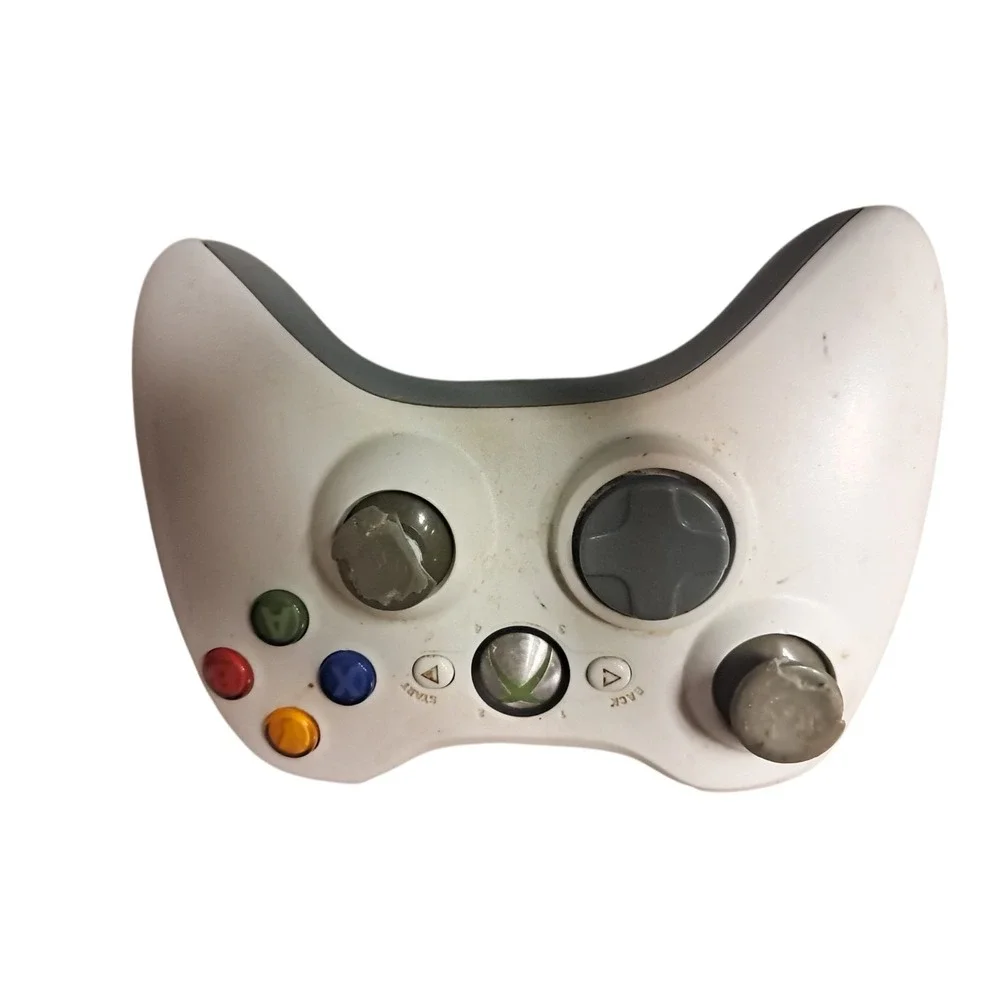 Xbox Controller Lot PLEASE READ AND LOOK AT PICTURES